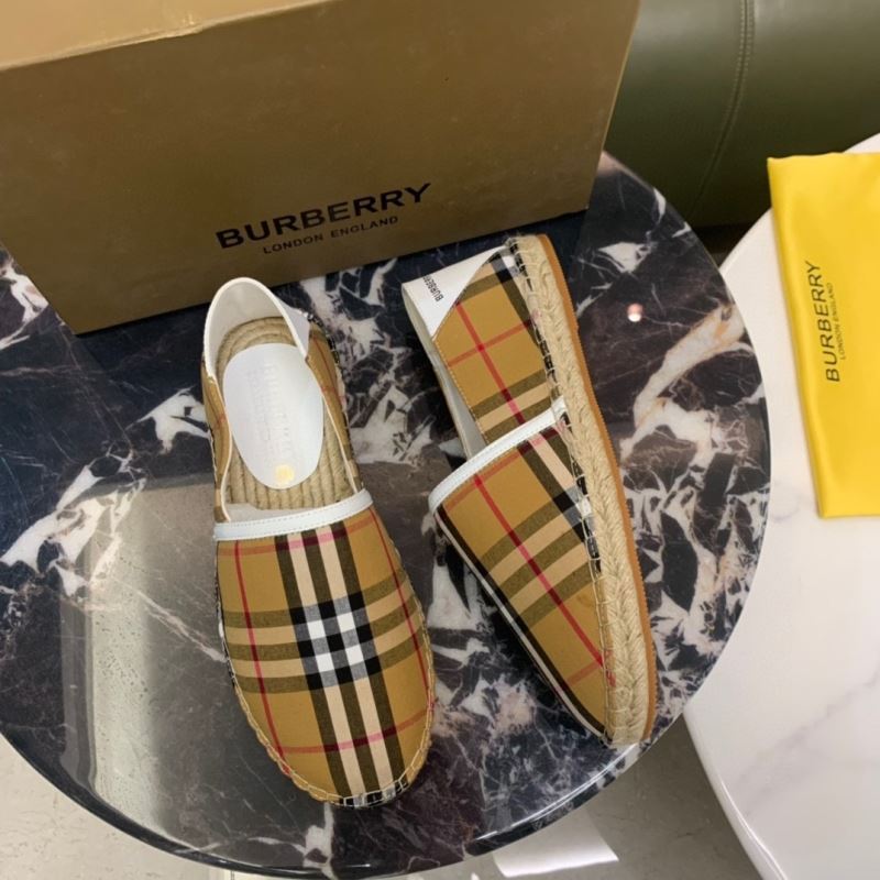 Burberry Low Shoes